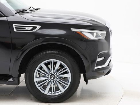 Used 2024 INFINITI QX80 Luxe w/ Cargo Package image 4