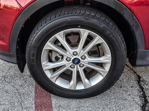 Used 2019 Ford Escape SEL image 7