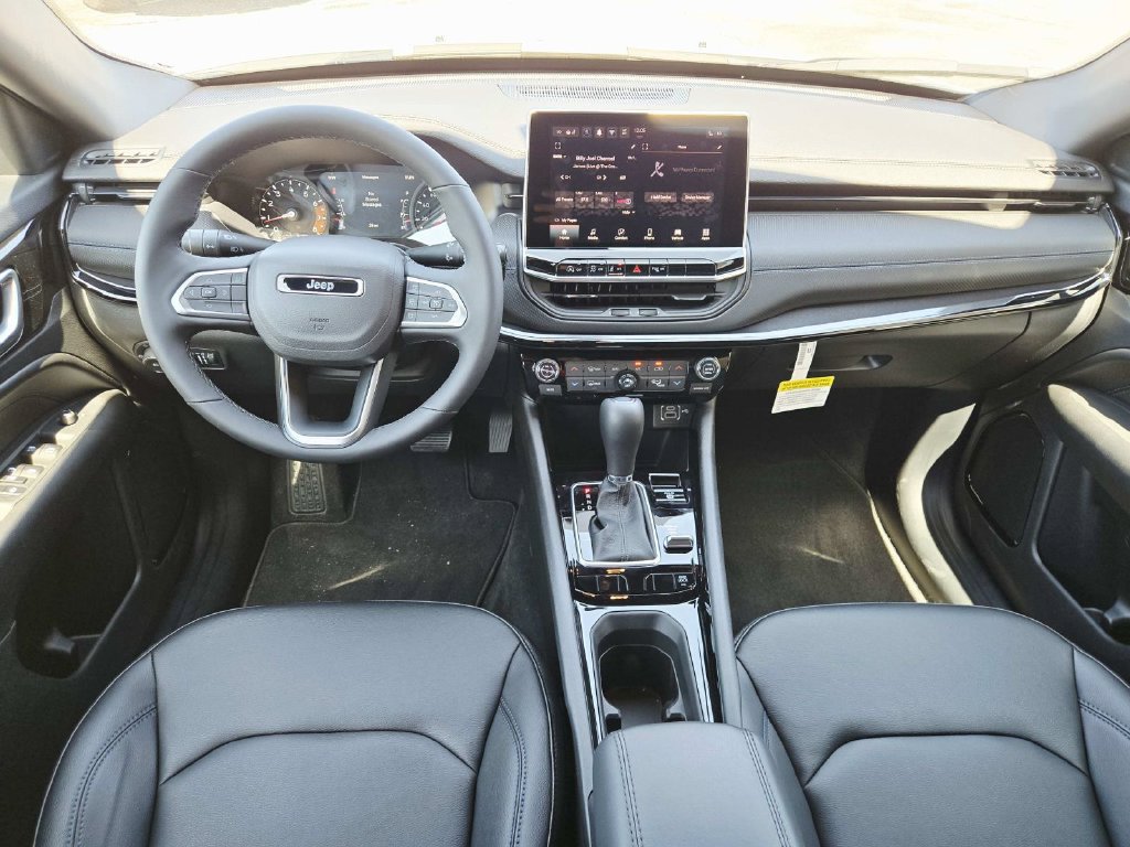 New 2026 Jeep Compass Limited AWD/4WD image 11