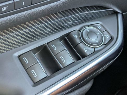 Used 2024 Cadillac XT4 Sport AWD/4WD image 27