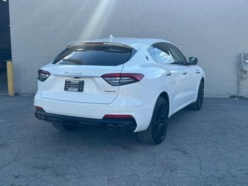 Used 2024 Maserati Levante Modena Ultima AWD/4WD image 6