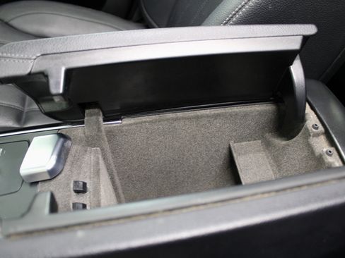 Used 2018 Mercedes-Benz GLS 450 4MATIC w/ Premium Package image 69