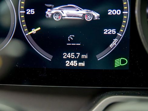Used 2025 Porsche 911 GT3 RS RWD image 30