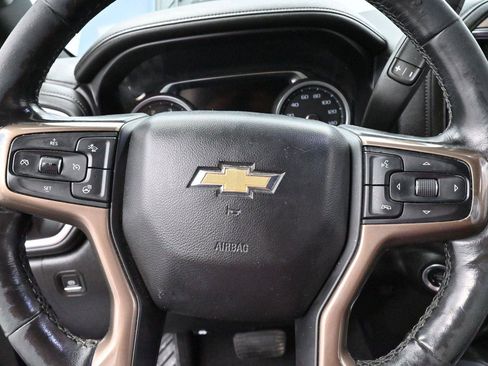Used 2020 Chevrolet Silverado 3500 High Country AWD/4WD image 16