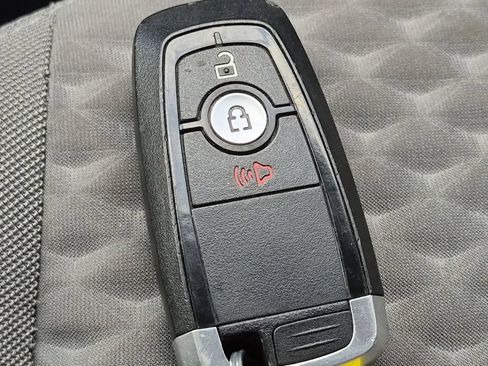 Used 2020 Ford Escape SE AWD/4WD image 33