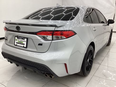 Used 2022 Toyota Corolla SE image 9