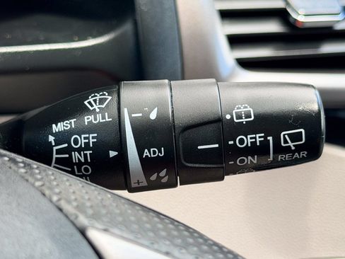Used 2015 Honda Odyssey LX image 34