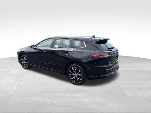 New 2026 Toyota Crown Signia image 3