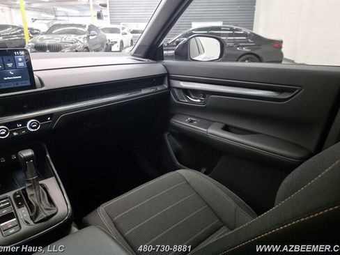 Used 2026 Honda CR-V Sport image 31