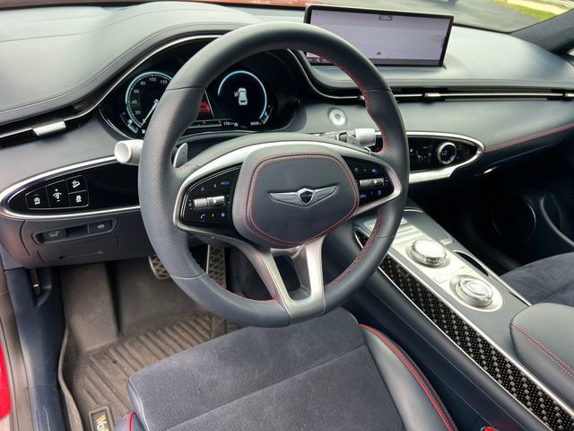 Used 2022 Genesis GV70 3.5T Sport w/ Sport Prestige Package AWD/4WD image 13