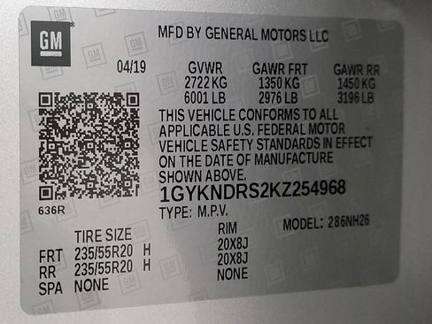 Used 2019 Cadillac XT5 Luxury w/ LPO, Black Ice Package image 28