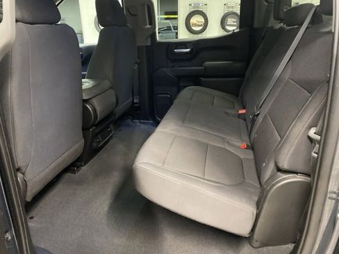 Used 2021 Chevrolet Silverado 1500 Custom image 26