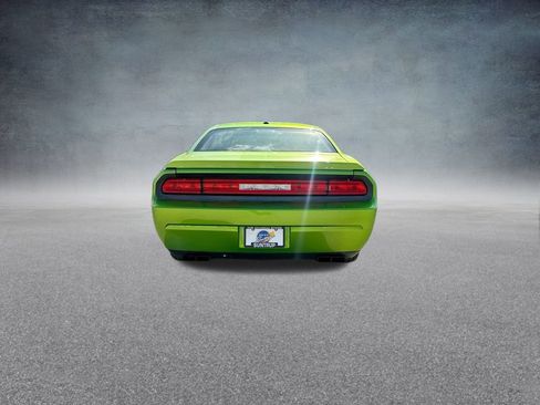 Used 2011 Dodge Challenger R/T image 32