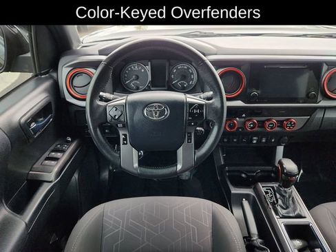 Used 2018 Toyota Tacoma TRD Sport w/ Technology Package AWD/4WD image 24
