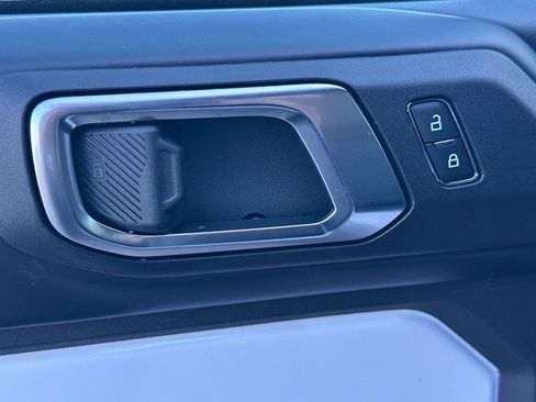 New 2025 Ford Bronco Stroppe Edition image 11