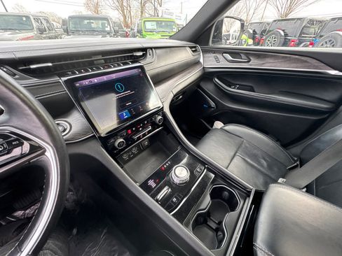 Used 2021 Jeep Grand Cherokee L Overland w/ Luxury Tech Group IV image 26