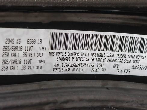 Used 2019 Jeep Grand Cherokee Laredo w/ Laredo X Package image 56