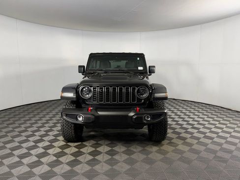 Used 2025 Jeep Wrangler Unlimited Rubicon image 5