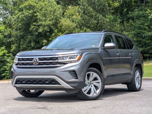 Used 2023 Volkswagen Atlas SE FWD image 4
