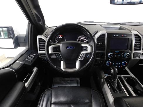 Used 2018 Ford F150 Lariat w/ Equipment Group 502A Luxury AWD/4WD image 43