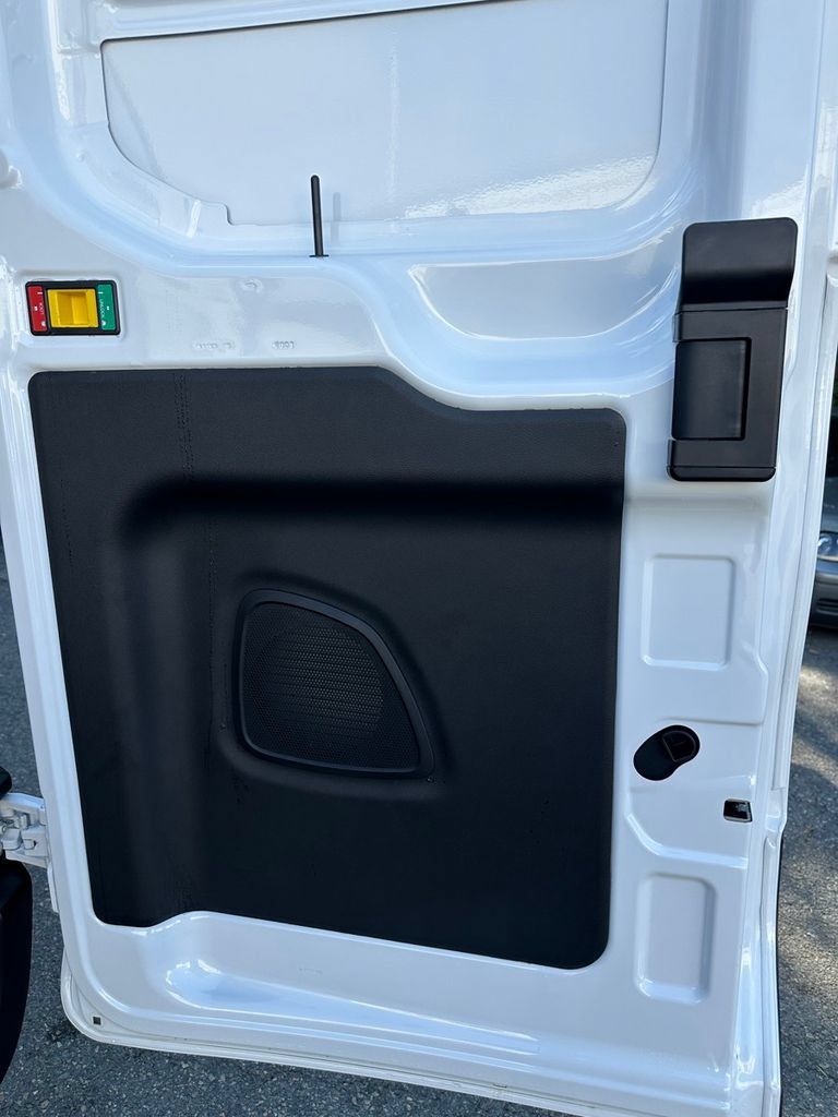 Used 2024 Ford E-Transit Low Roof RWD image 24