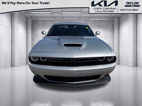 Used 2023 Dodge Challenger R/T image 2
