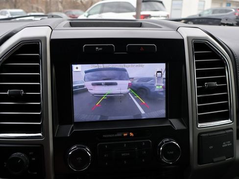 Used 2016 Ford F150 Lariat image 22