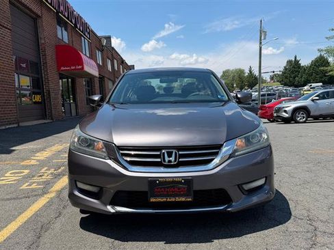 Used 2015 Honda Accord Sport image 2