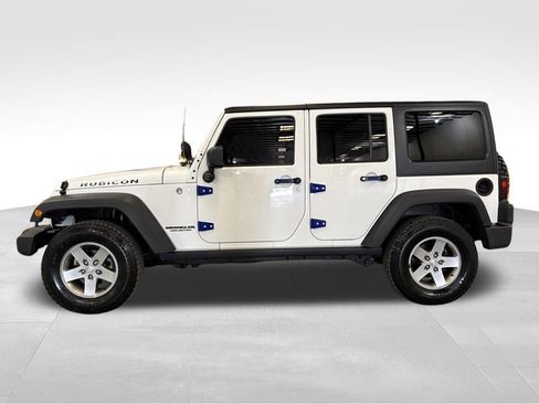 Used 2012 Jeep Wrangler Unlimited Rubicon w/ Connectivity Group image 2