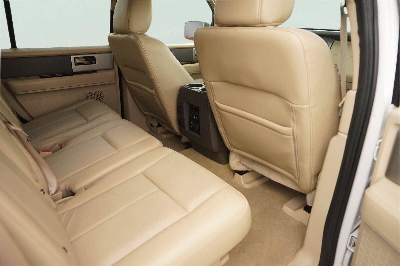 Used 2013 Ford Expedition XLT RWD image 15