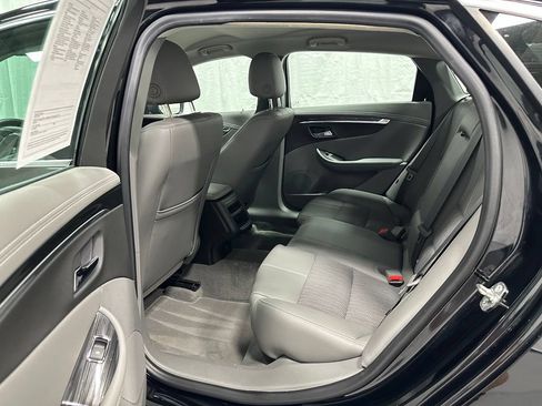 Used 2019 Chevrolet Impala LS FWD image 37