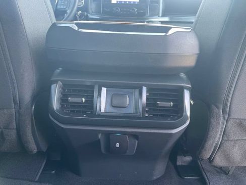 Certified 2017 Ford Transit 350 XLT RWD image 53