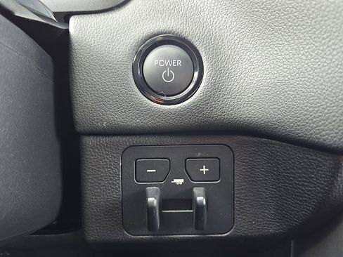 Certified 2025 Toyota Tundra Limited image 24