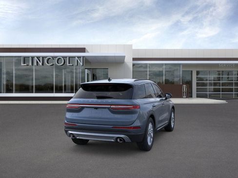 New 2026 Lincoln Corsair Premiere image 8