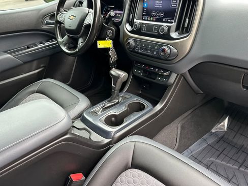 Used 2019 Chevrolet Colorado Z71 AWD/4WD image 15