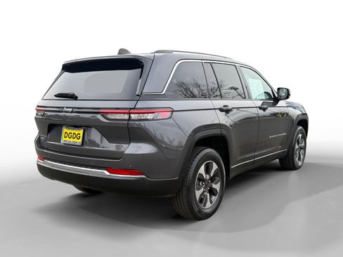 Used 2022 Jeep Grand Cherokee Limited 4xe image 5