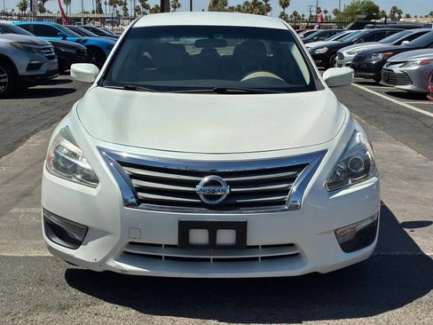 Used 2014 Nissan Altima 2.5 S FWD image 10