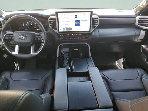 Used 2023 Toyota Sequoia Platinum AWD/4WD image 9