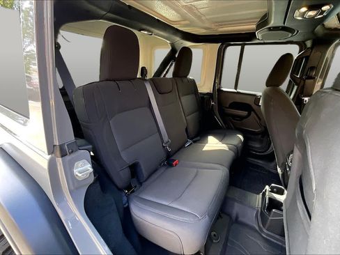 Used 2023 Jeep Wrangler Unlimited Sport AWD/4WD image 26