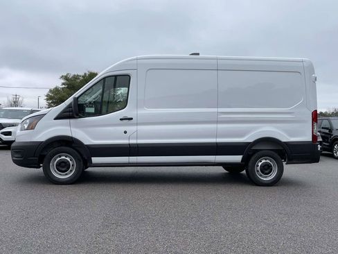 New 2026 Ford Transit 250 148 Medium Roof w/ Load Area Protection Package image 4