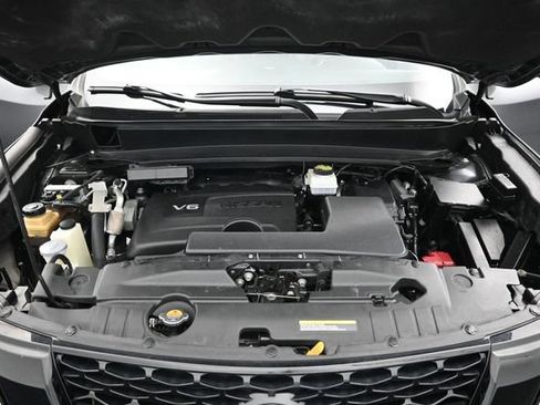 Used 2020 Nissan Pathfinder SL AWD/4WD image 38