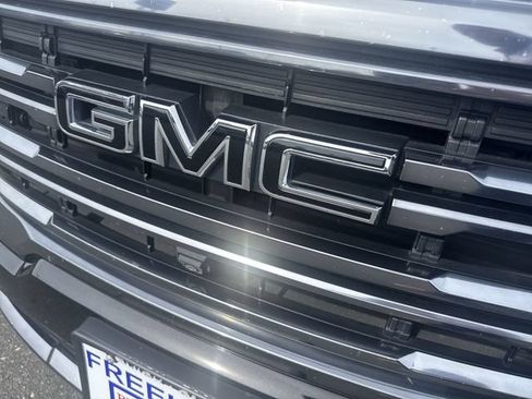 Used 2023 GMC Acadia AT4 w/ Technology Package AWD/4WD image 32