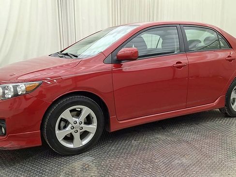 Used 2012 Toyota Corolla S image 7
