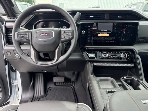 New 2026 GMC Sierra 2500 AT4X w/ LPO, Black Badging Package AWD/4WD image 45