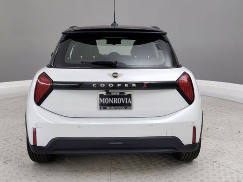 New 2026 MINI Cooper S image 7