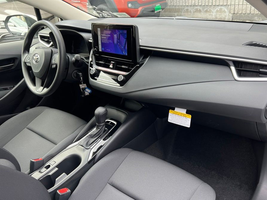 New 2027 Toyota Corolla LE FWD image 17