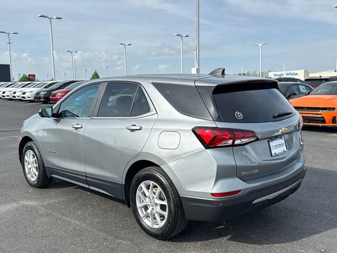 Used 2023 Chevrolet Equinox LT w/ LPO, Floor Liner Package image 5