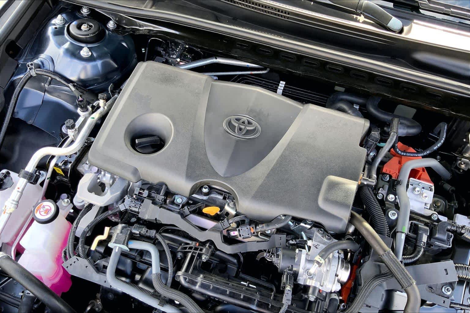 Used 2026 Toyota Camry SE FWD image 32