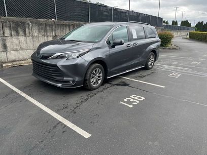 Certified 2025 Toyota Sienna XLE