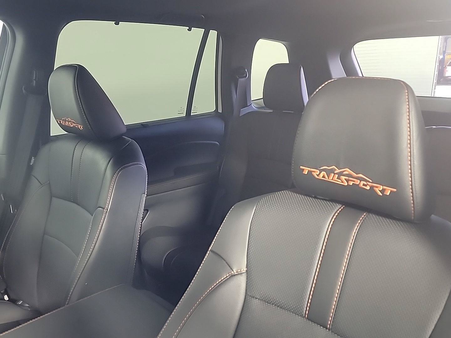 Certified 2025 Honda Passport TrailSport image 36